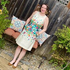 Anthropologie Maeve Tea Garden  Size 8 Ivory Floral Sheath Dress Cutout Back